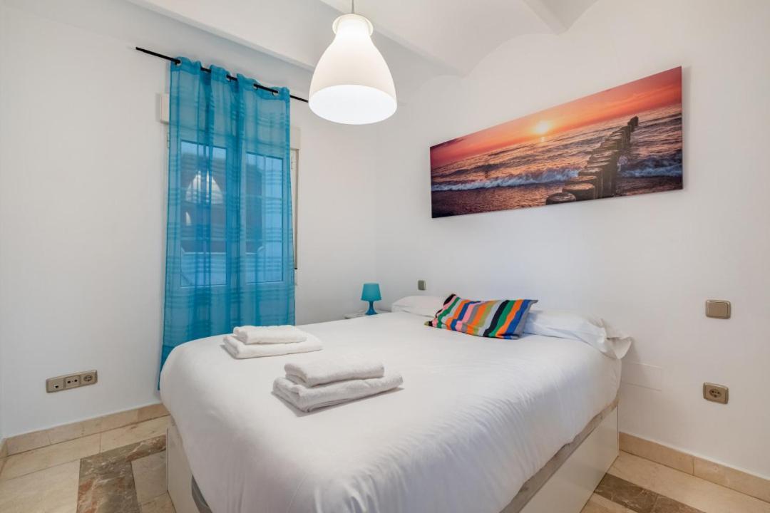 2 Bedroom 1 Bathroom Furnished - Sol - Cozy Vintage - Mintystay 마드리드 외부 사진