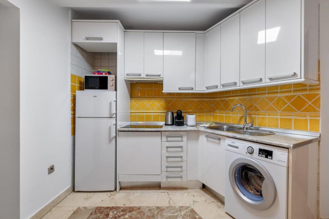 2 Bedroom 1 Bathroom Furnished - Sol - Cozy Vintage - Mintystay 마드리드 외부 사진
